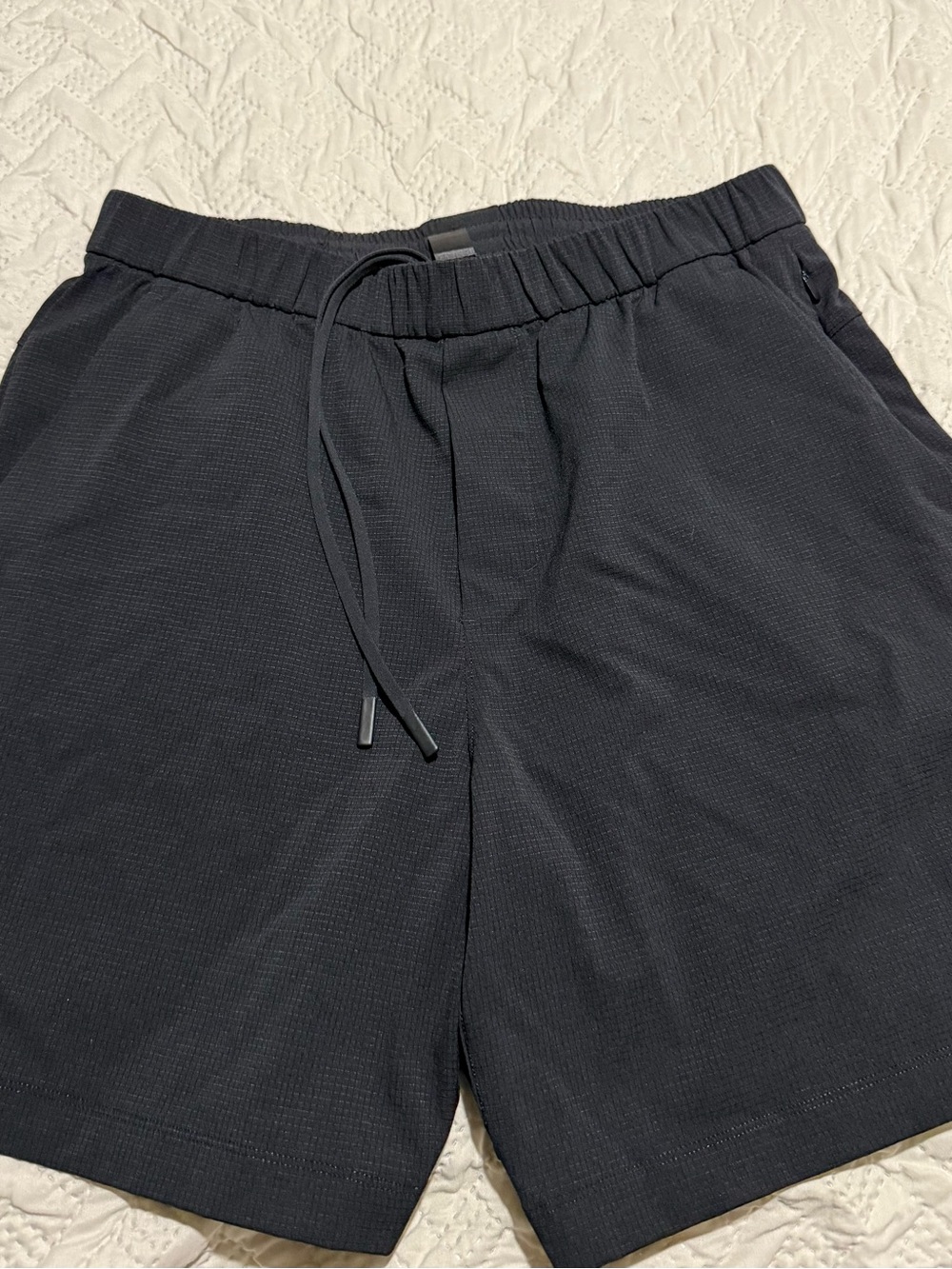 lululemon athletica Men's Black Swim Shorts
